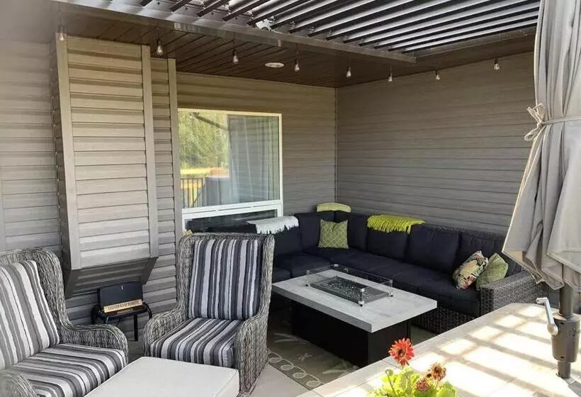 ペンション Dragonfly Inn Walkout Suites