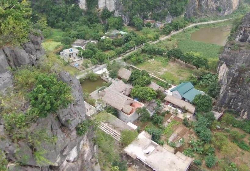 هاستل Hoalu Backpacker Homestay