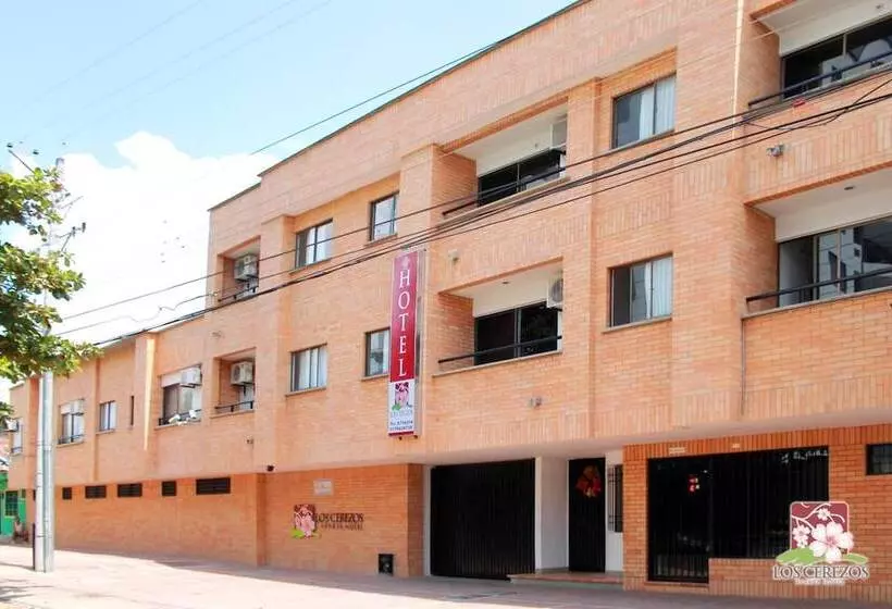 Apartahotel Los Cerezos