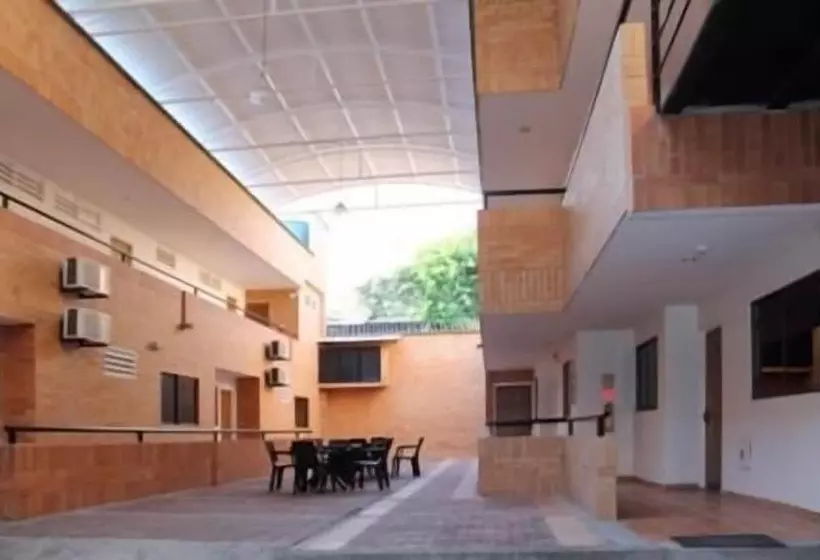 Apartahotel Los Cerezos