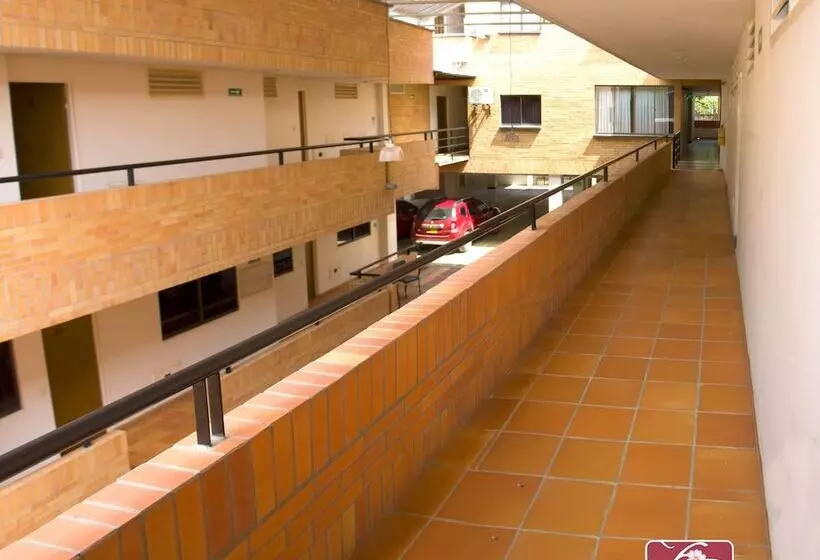 Apartahotel Los Cerezos