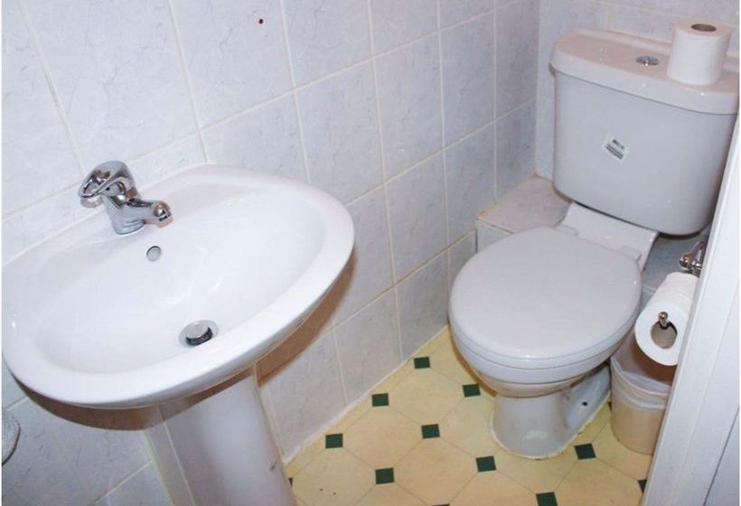 Bed and Breakfast Lampton Guest House