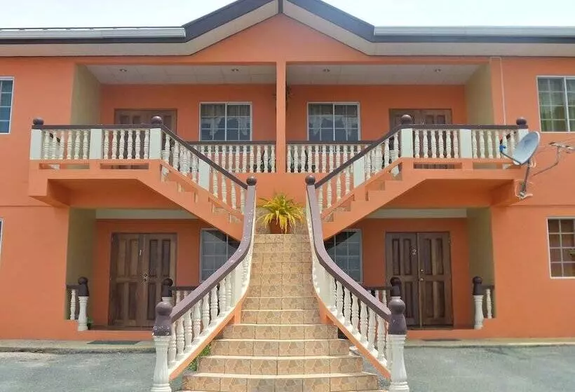 B's Guest House