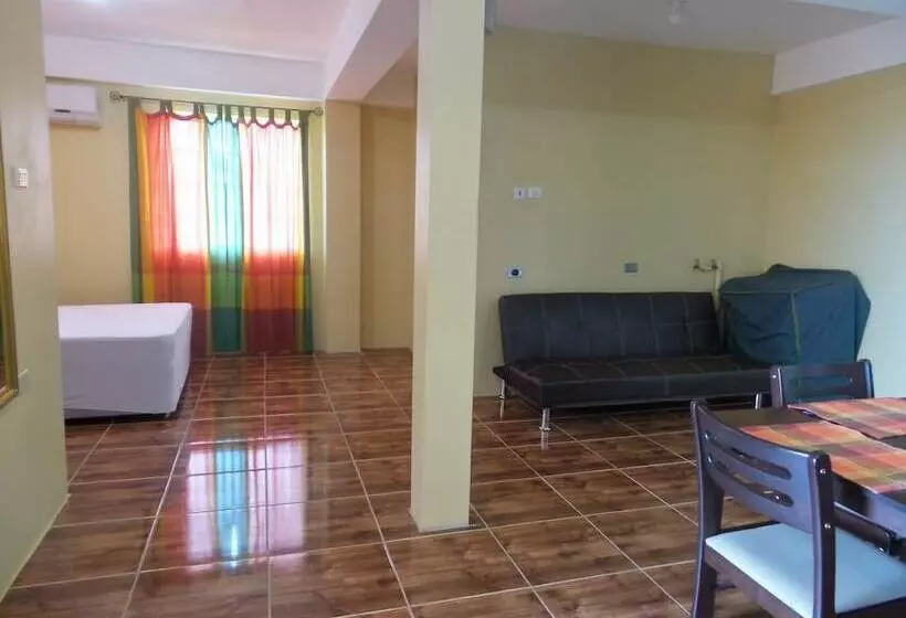 B's Guest House