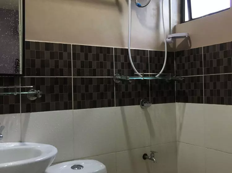 Coron Paradise Bed & Breakfast