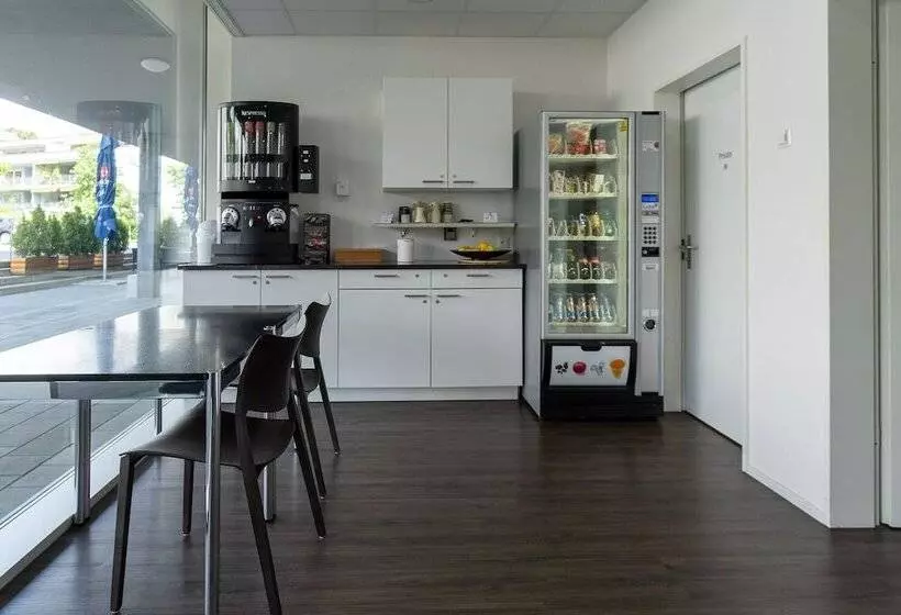 Los Lorentes Hotel Bern Airport
