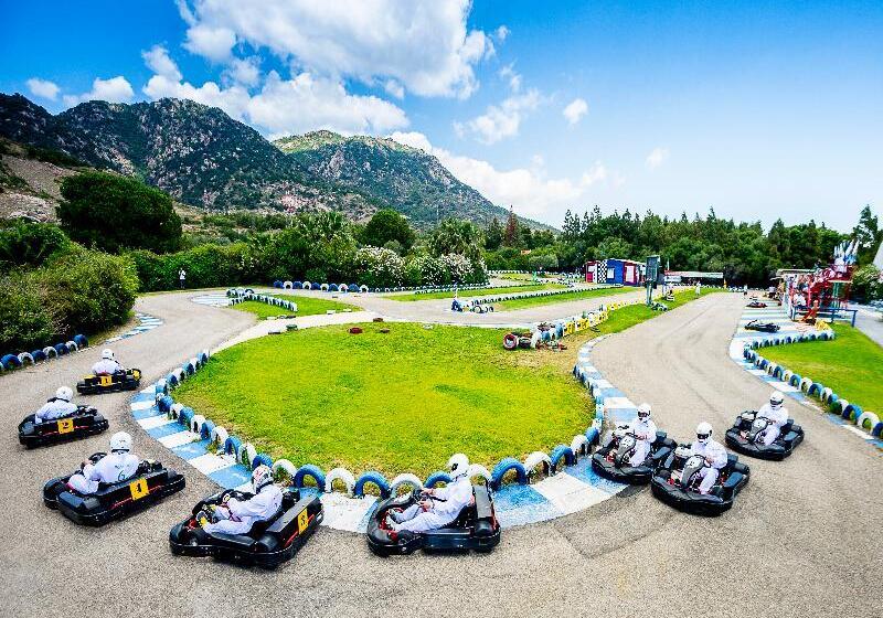 ホテル Forte Village Resort  Bouganville