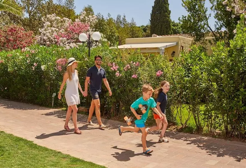 Hotelli Forte Village Resort  Bouganville