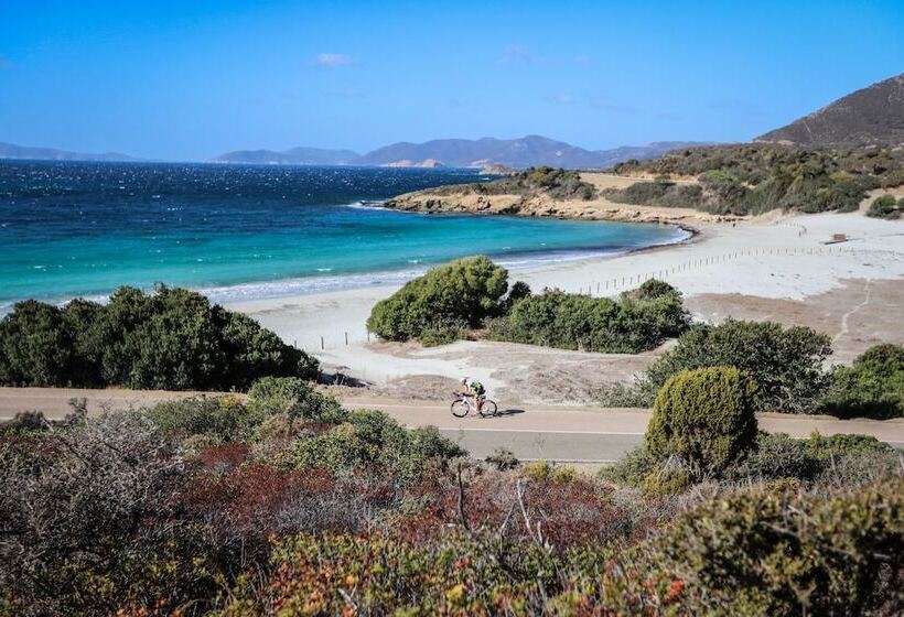 ホテル Forte Village Resort  Bouganville