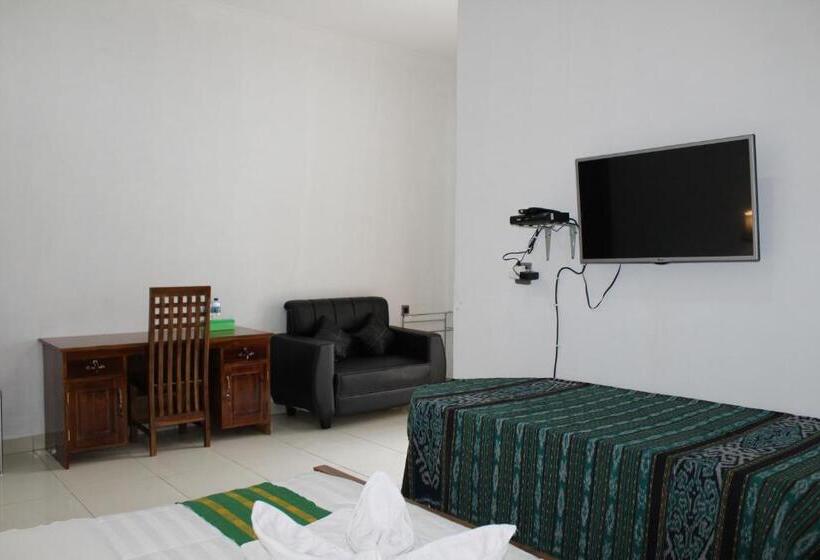 Отель Green Prundi