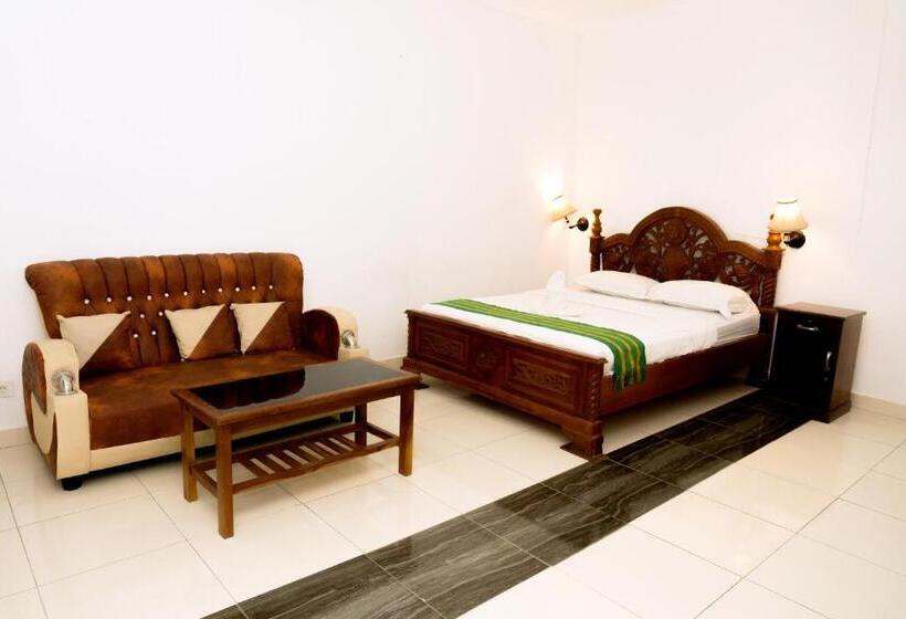 Отель Green Prundi