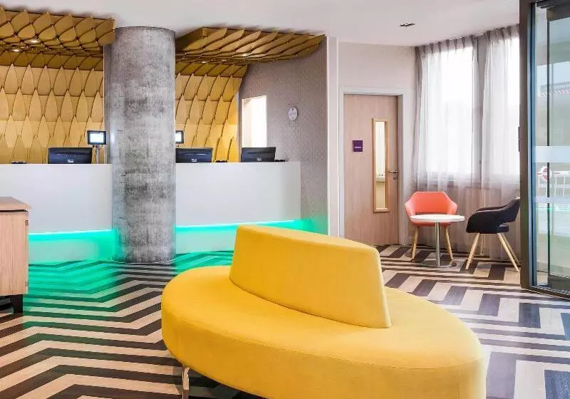 ホテル Ibis Styles London Heathrow Airport