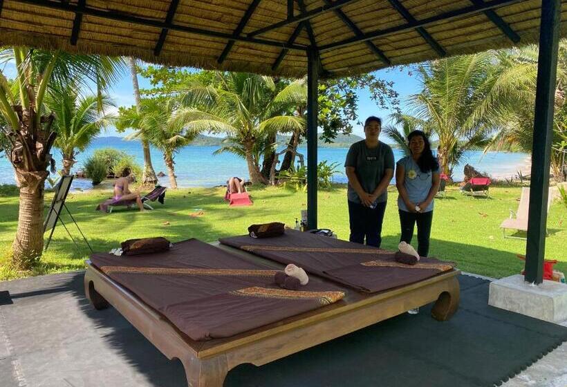 בית מלון כפרי Koh Mak White Sand Beach