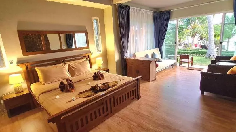 ホテル Koh Mak White Sand Beach