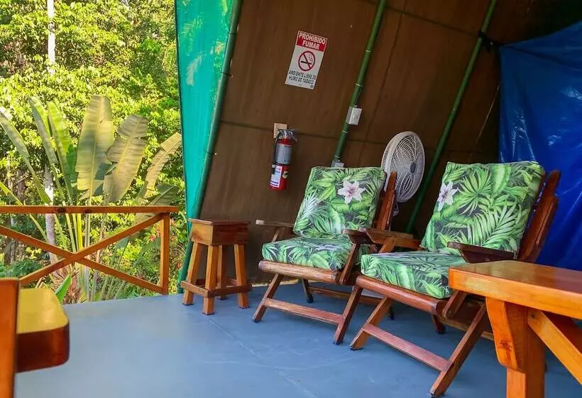 ホテル Las Caletas Lodge