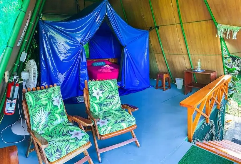 ホテル Las Caletas Lodge