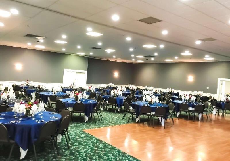 בית מלון כפרי Pearl On The Concho Surestay Collection By Best Western