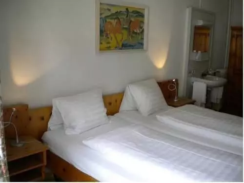 Hotelli Piz Ela