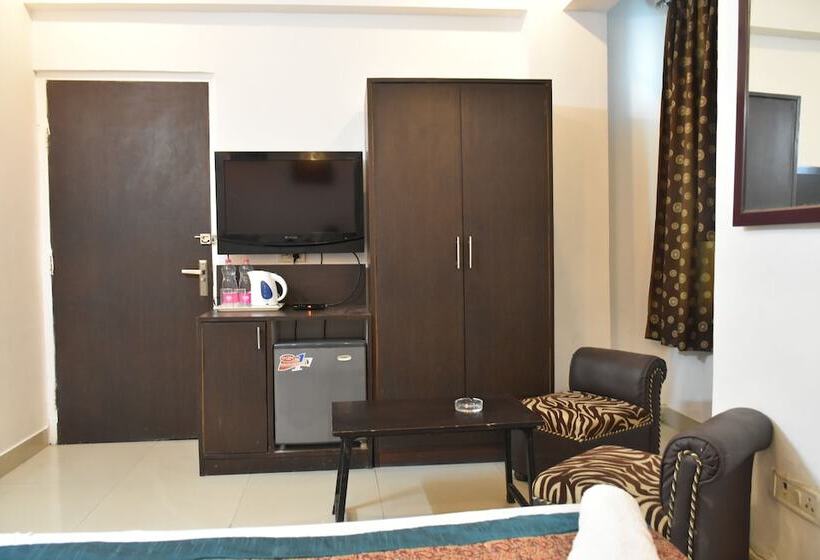 בית מלון כפרי Port View