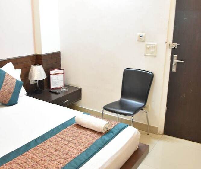 בית מלון כפרי Port View