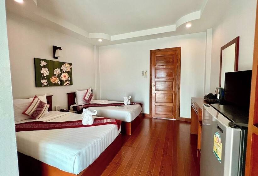 ホテル Sawadeelanna