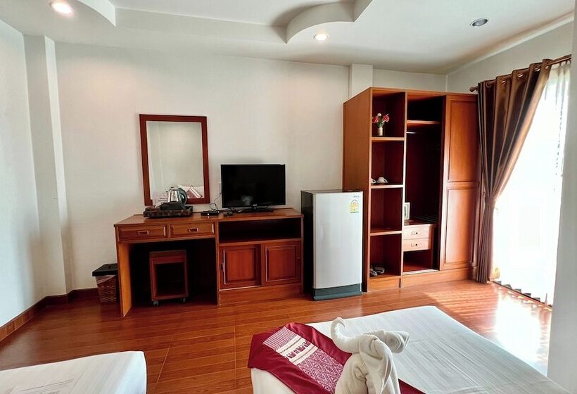 ホテル Sawadeelanna