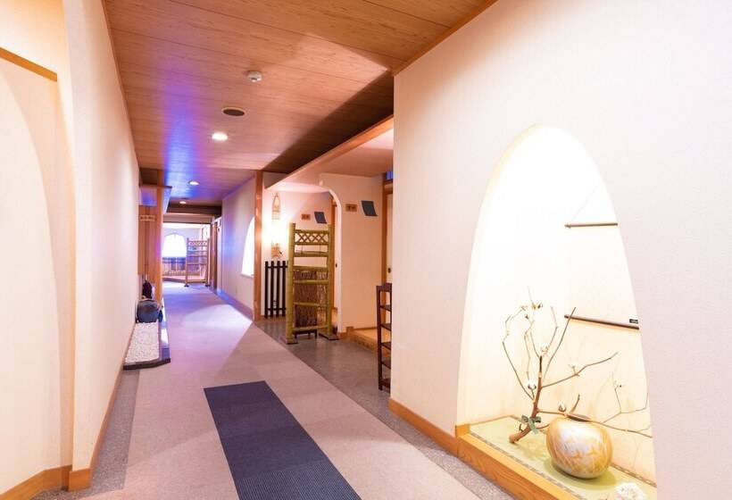 Отель Sakadojo Minamiuonuma