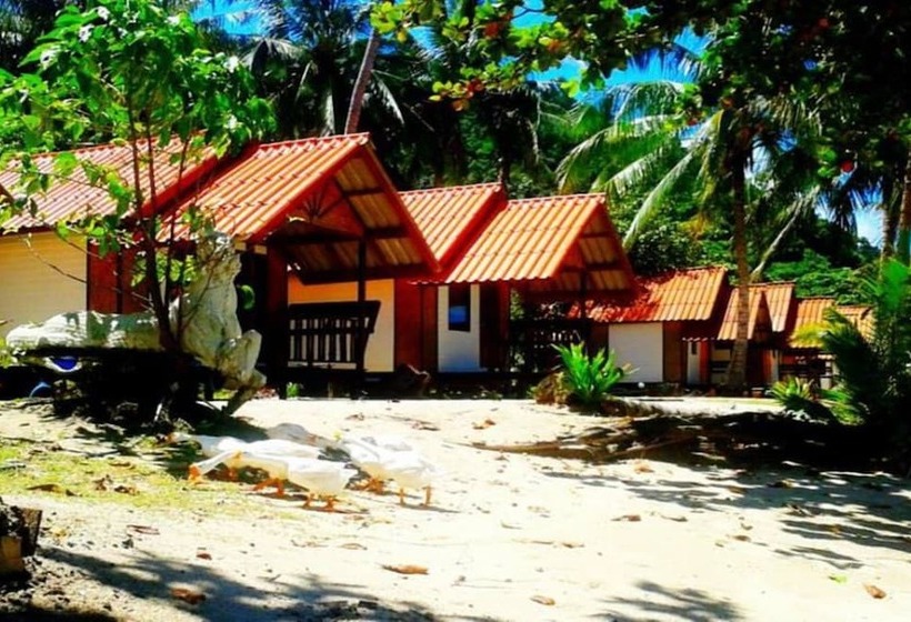 בית מלון כפרי White Sand Beach Resort