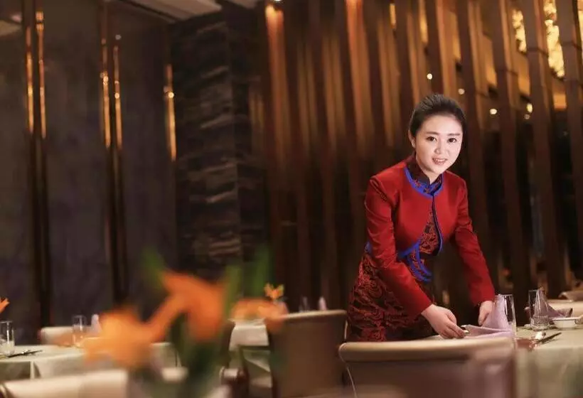 هتل Wyndham Grand Plaza Royale Huayu Chongqing