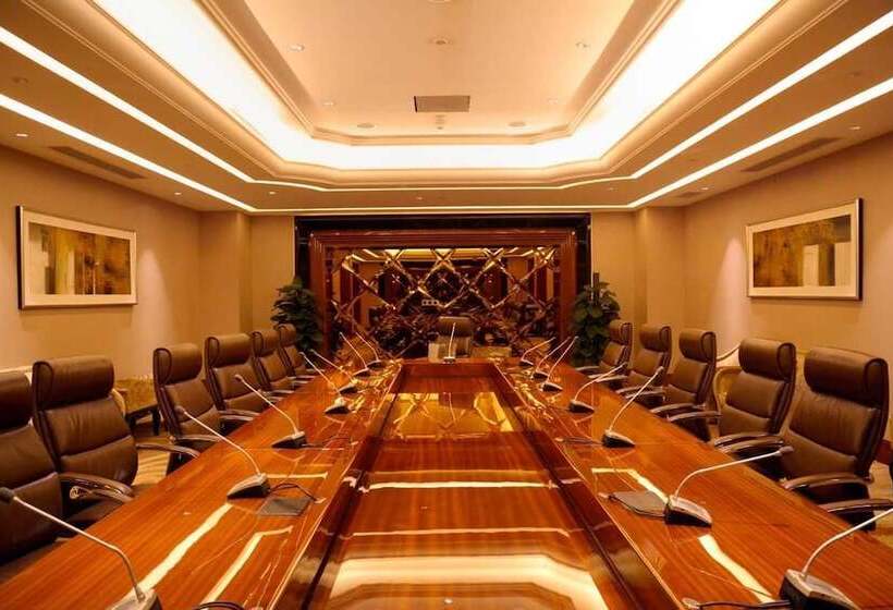 בית מלון כפרי Wyndham Grand Plaza Royale Xianglin Shaoyang