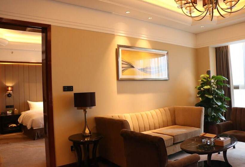 בית מלון כפרי Wyndham Grand Plaza Royale Xianglin Shaoyang