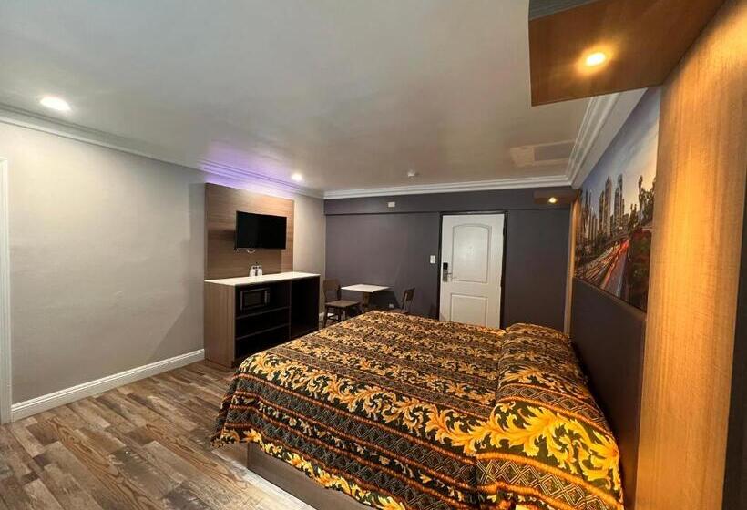 The Patio Motel Los Angeles, Lax