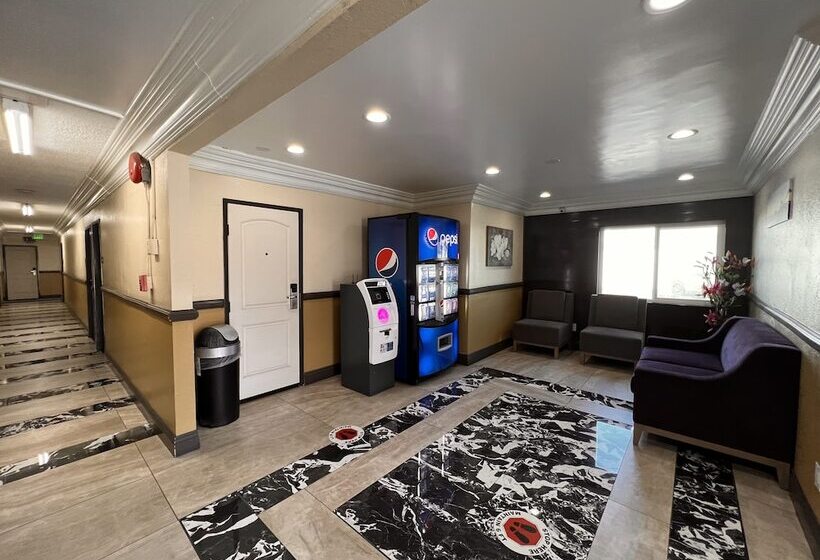 The Patio Motel Los Angeles, Lax