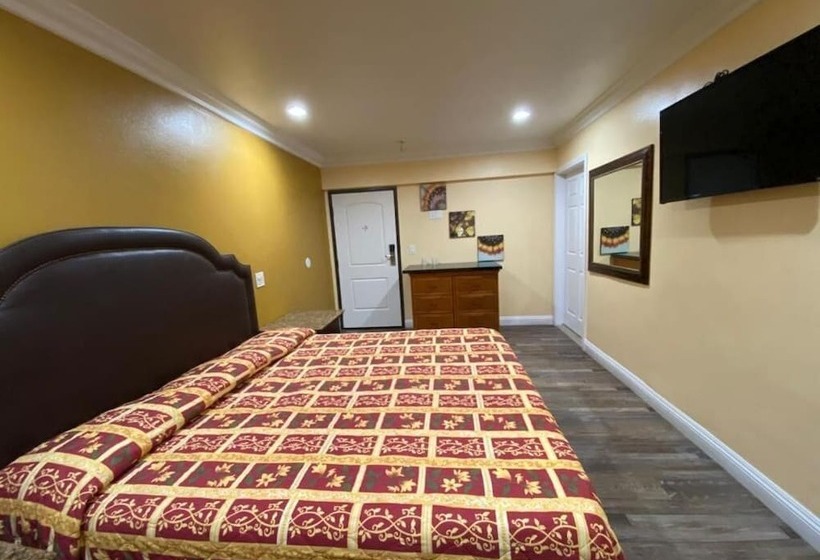 The Patio Motel Los Angeles, Lax