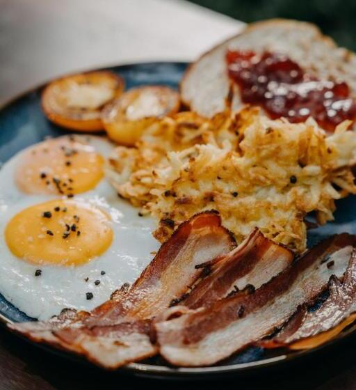 膳宿费 Bulul Garden Resort