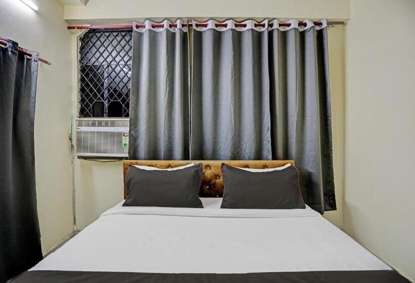 בית מלון כפרי Collection O Lux