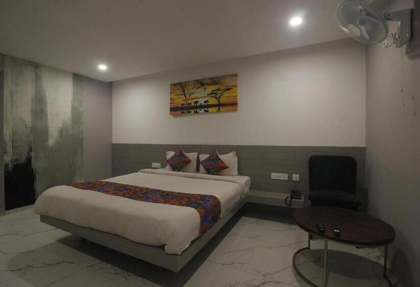 酒店 Ssr Fern Suites