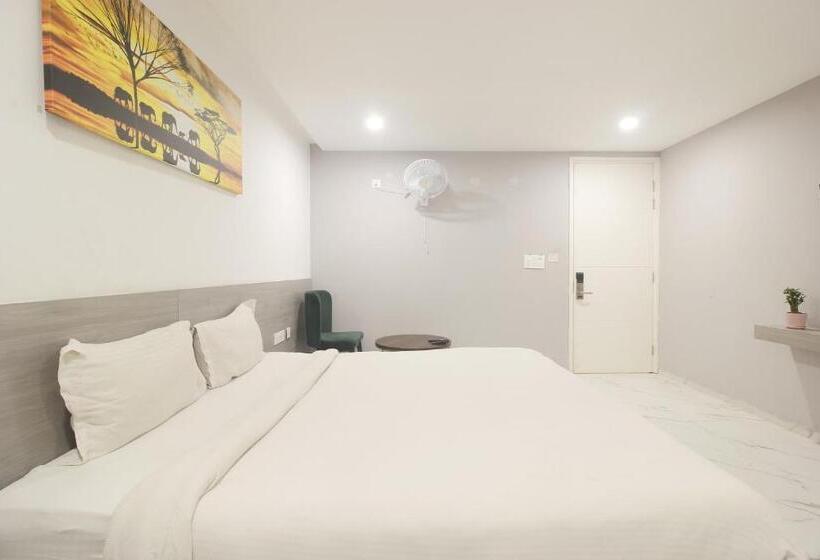 酒店 Ssr Fern Suites