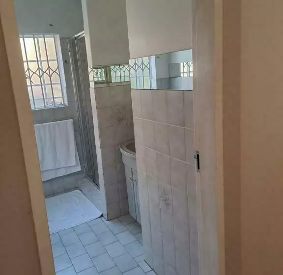 Majatalo Courtlyguesthouse