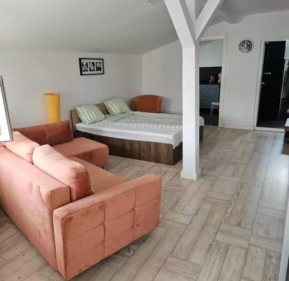 Majatalo Studio D Amalia