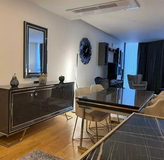 Comfortable Living Space  Fully Equipped Apartment  Pullman