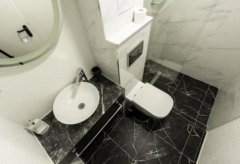 پانسیون къща за гости лилия 5