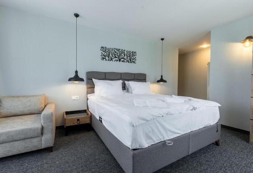 پانسیون къща за гости лилия 5