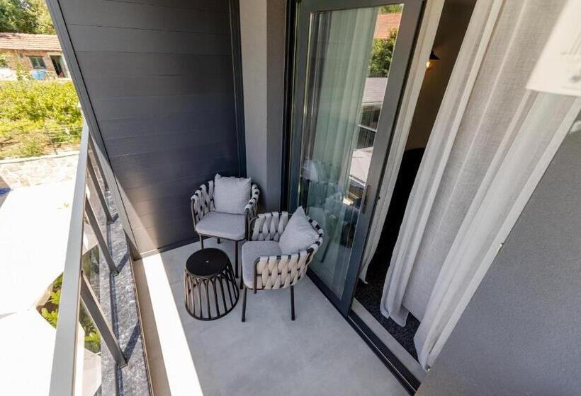 پانسیون къща за гости лилия 5