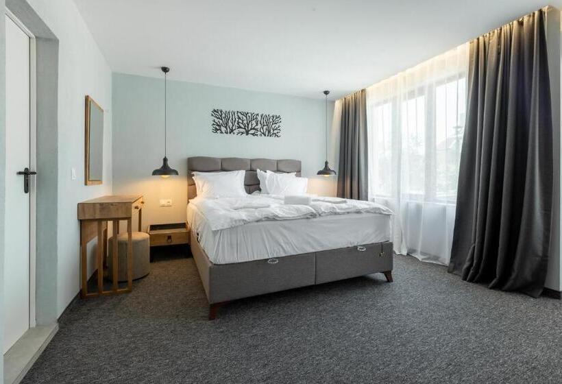 پانسیون къща за гости лилия 5