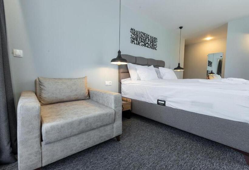 پانسیون къща за гости лилия 5