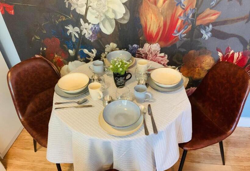 膳宿费 Balsemien Logies