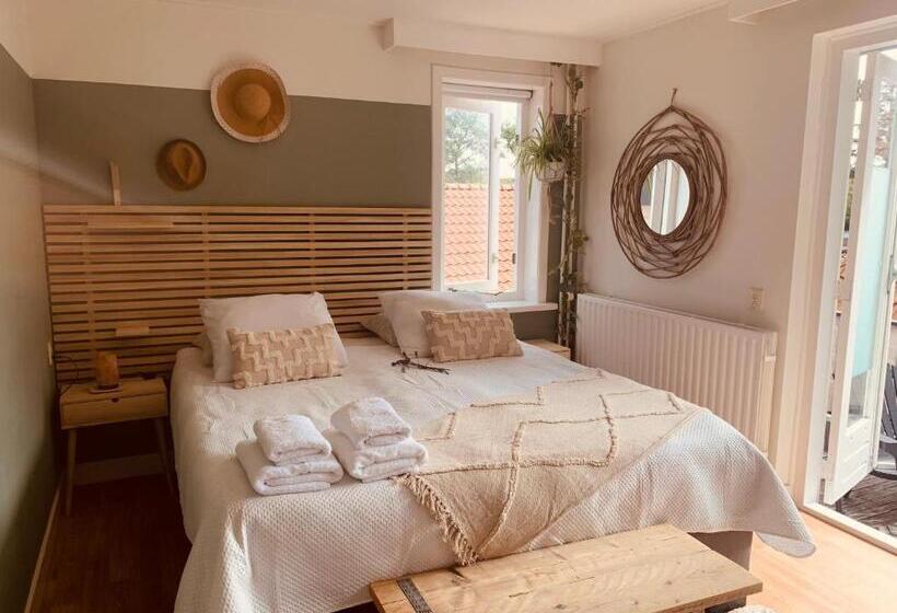 膳宿费 Balsemien Logies