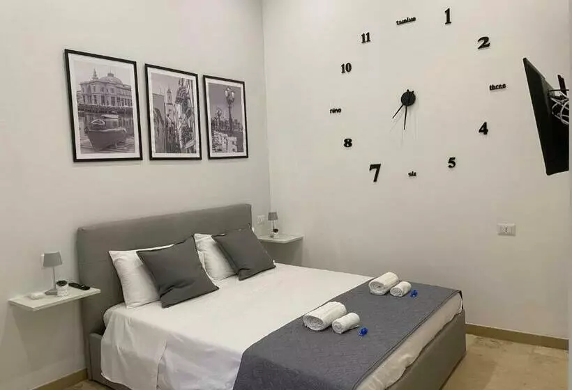 پانسیون Del Carmine 23