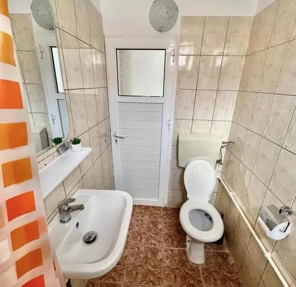 پانسیون House75